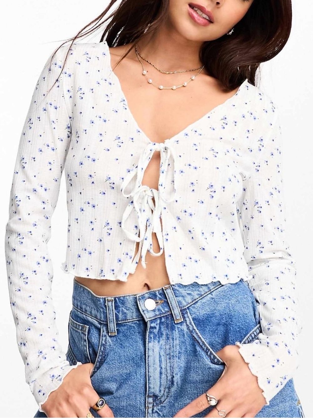 Pieces tie front cardigan in white ditsy